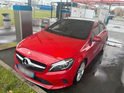 Gebraucht Mercedes A250 211 PS (155 kW) 2016 Rot Limousine