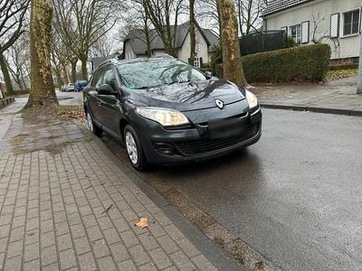 Second-hand Renault Mégane GrandTour 100 CP (73 kW) 2012 Gri Break