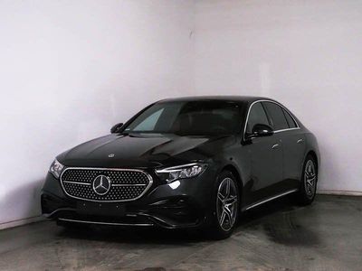 Grau Gebraucht 2024 Mercedes E200 Advanced Limousine | 52.870 € (Etwas zu teuer)