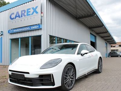 Porsche Panamera 4
