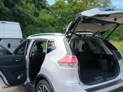 Gebraucht Nissan X-Trail Tekna 131 PS (96 kW) 2015 Silber SUV
