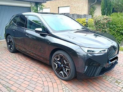 Usado BMW iX Performance 455 kW (619 HP) 2023 Cinzento SUV