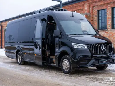 Neu Mercedes Sprinter Luxury 190 PS (139 kW) 2026 Schwarz Van