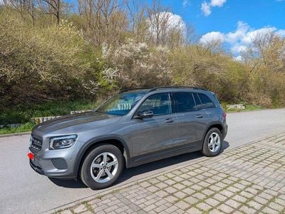 Gebraucht Mercedes GLB200 Progressive 163 PS (119 kW) 2022 Grau SUV