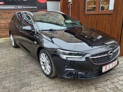 Używany Opel Insignia Business Elegance 174 KM (127 kW) 2021 Czarny Kombi