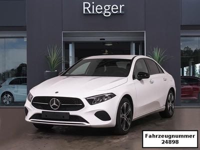 Second-hand Mercedes A250 Advanced 163 CP (119 kW) 2025 Alb Berlinǎ