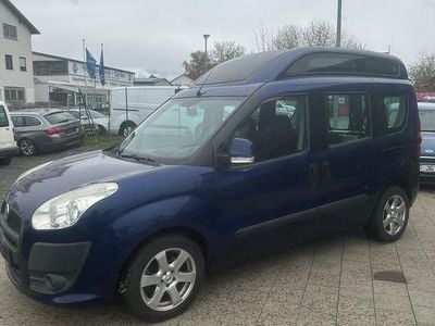 Gebraucht Fiat Doblò 135 PS (99 kW) 2011 Blau Van / Kleinbus