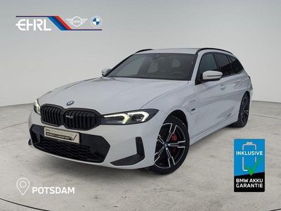 Weiß Gebraucht 2022 BMW 320e M Sport Limousine | 34.790 € (Teuer)