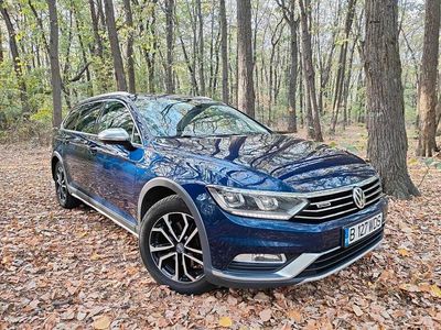 Gebraucht VW Passat Alltrack 190 PS (139 kW) 2018 Blau Kombi