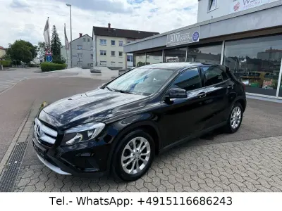 Gebraucht Mercedes GLA200 136 PS (100 kW) 2016 Schwarz SUV
