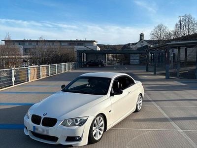 Gebraucht BMW 330 Cabriolet M Sport 245 PS (180 kW) 2013 Weiß Cabrio
