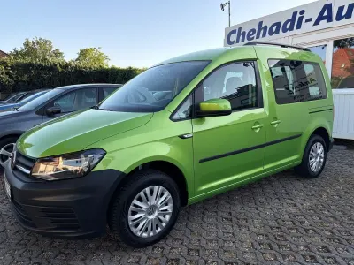 Gebraucht VW Caddy Trendline 102 PS (75 kW) 2018 Grün Van / Kleinbus