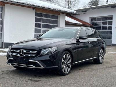 Schwarz Gebraucht 2019 Mercedes E220 Kombi | 18.599 € (Fairer Preis)