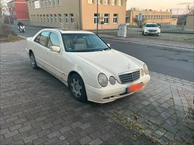 Gebraucht Mercedes E220