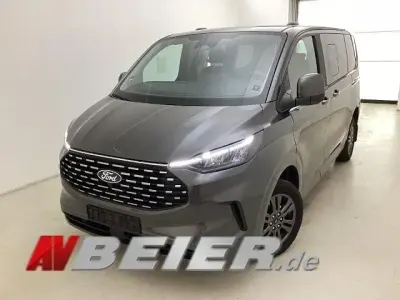 Gebraucht Ford Tourneo Titanium 136 PS (100 kW) 2024 Magneticgrau (metallic) Van / Kleinbus