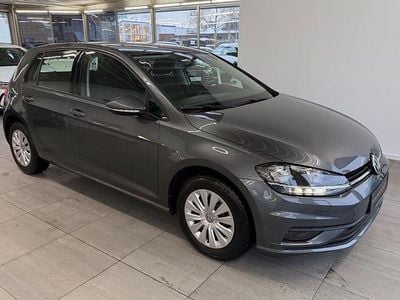 Indiumgrau metallic Gebraucht 2019 VW Golf Trendline Limousine | 13.990 € (Guter Preis)