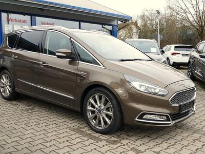 Gebraucht Ford S-MAX Vignale 241 PS (177 kW) 2018 Nocciolabraun (metallic) Van / Kleinbus