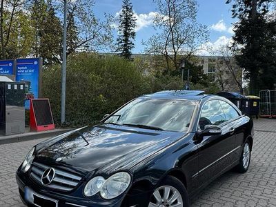 Second-hand Mercedes CLK200 Elegance 163 CP (119 kW) 2007 Negru Hatchback