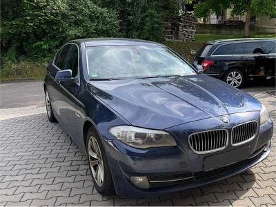 BMW 523