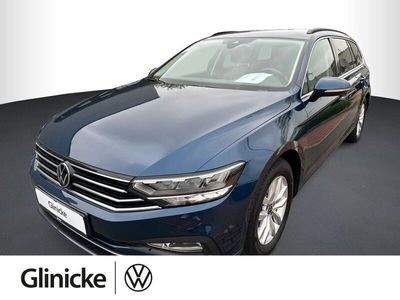 Gebraucht VW Passat Business 150 PS (110 kW) 2023 Blau Kombi