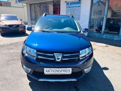 Second-hand Dacia Sandero Prestige 90 CP (66 kW) 2016 Albastru Berlinǎ
