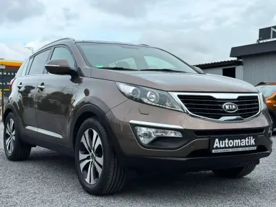 Gebraucht Kia Sportage Spirit 136 PS (100 kW) 2011 Braun SUV