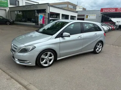 Brugt Mercedes B200 Sport 136 HK (100 kW) 2013 Sølv MPV