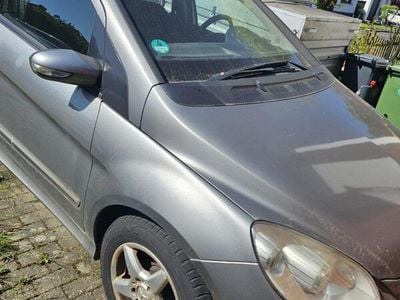 Mercedes B170