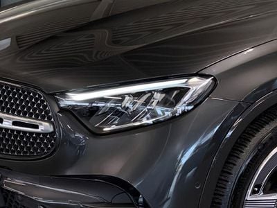 Grau Gebraucht 2024 Mercedes GLC300 AMG SUV | 51.760 € (Superpreis)