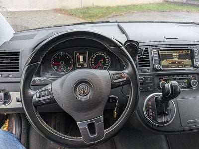 Braun Gebraucht 2014 VW T5 Cup Van | 20.000 €
