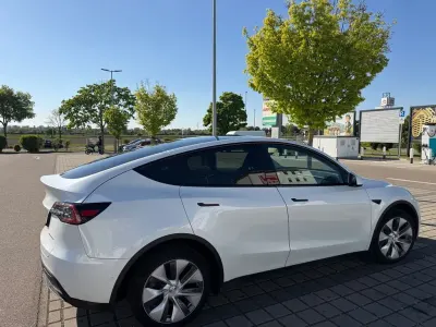 Gebraucht Tesla Model Y 324 kW (441 PS) 2022 Weiß SUV