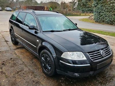 Gebraucht VW Passat 131 PS (96 kW) 2002 Schwarz Kombi