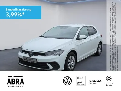 Gebraucht VW Polo Basis 80 PS (58 kW) 2022 Weiß Kleinwagen