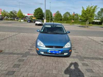 Gebraucht Ford Focus Ghia 2000 Blau Limousine