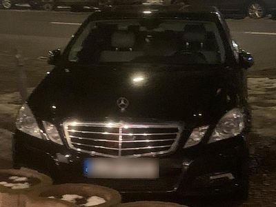 Gebraucht Mercedes E350 231 PS (169 kW) 2010 Schwarz Limousine