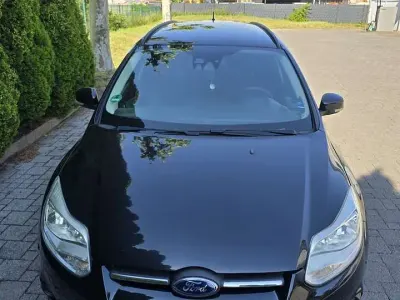 Gebraucht Ford Focus Trend 116 PS (85 kW) 2011 Kombi