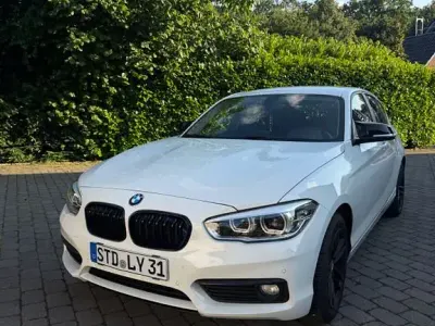 Gebraucht BMW 118 Efficient Dynamics 136 PS (100 kW) 2015 Weiß Kleinwagen