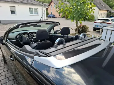 Gebraucht Peugeot 207 CC Sport 120 PS (88 kW) 2008 Schwarz Cabrio