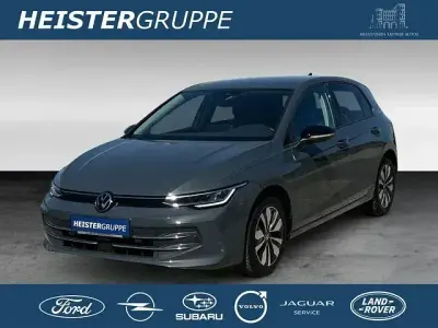 Gebraucht VW Golf VIII Goal 150 PS (110 kW) 2025 Grau Limousine
