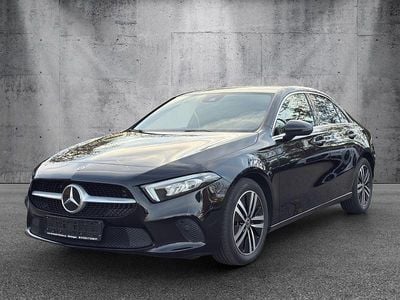 Second-hand Mercedes A200 150 CP (110 kW) 2022 Negru Berlinǎ