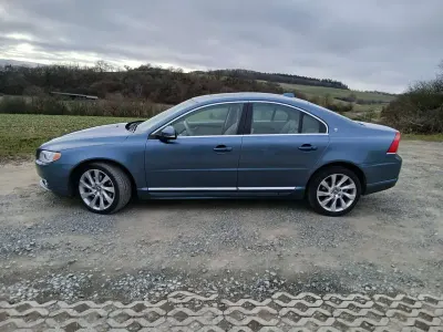 Gebraucht Volvo S80 215 PS (158 kW) 2011 Blau Limousine