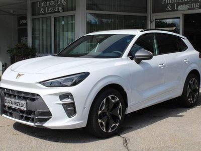 Weiß (eisweiß) schwarz (alcantara) Neu 2025 Cupra Terramar VZ SUV | 43.990 € (Guter Preis)