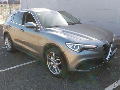 Usata Alfa Romeo Stelvio Super 200 CV (147 kW) 2017 Grigio SUV
