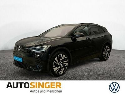 Gletscherwei� metallic schwarz Gebraucht 2023 VW ID.4 GTX SUV | 38.980 € (Etwas zu teuer)