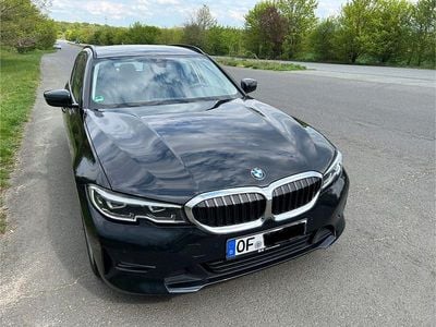 Gebraucht BMW 318 Advantage 150 PS (110 kW) 2020 Schwarz Kombi