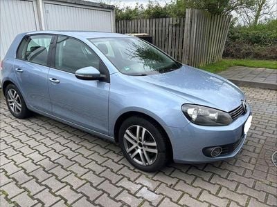 Gebraucht VW Golf VI 122 PS (89 kW) 2009 Blau Kleinwagen