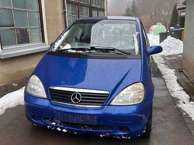 Gebraucht Mercedes A160 Classic 102 PS (75 kW) 2000 Blau Van / Kleinbus