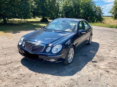 Mercedes E280