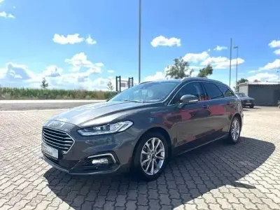 Gebraucht Ford Mondeo Titanium 150 PS (110 kW) 2020 Grau Limousine
