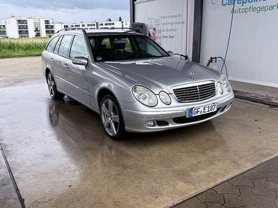 Mercedes E220